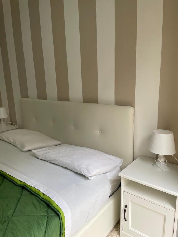 A Cas E Vicenz Bed and Breakfast Neapel Exteriör bild